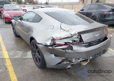 2008 Aston Martin V8 Vantage z USA, uszkodzony, nr VIN SCFBF03B68GC08525